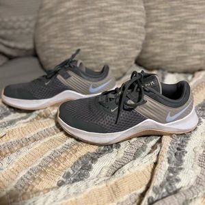 Nikes MC Trainers